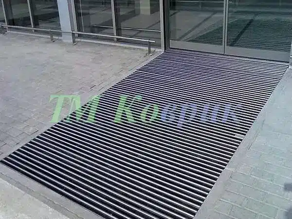Решітка для чищення взуття "Льон" гума+текстиль+щітка 1м² — фото 4